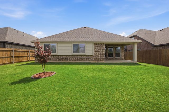 515 Lakeview Drive, Alvarado, TX 76009