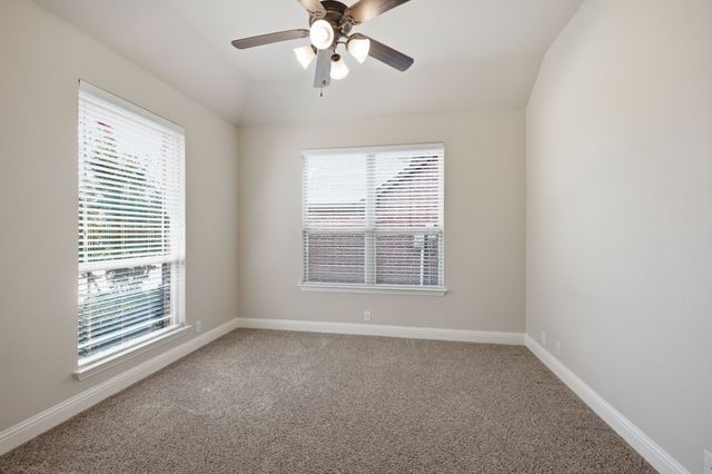 515 Lakeview Drive, Alvarado, TX 76009