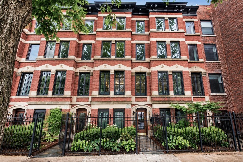 319 W WEBSTER Avenue 1, Chicago, IL 60614