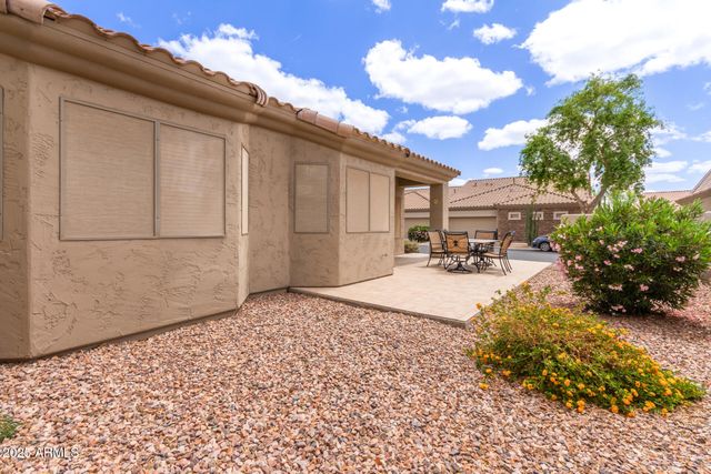 1439 N DESERT WILLOW Street, Casa Grande, AZ 85122