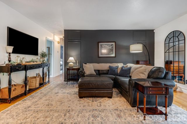 37 Duck Drive, Mars Hill, NC 28754