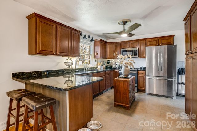 37 Duck Drive, Mars Hill, NC 28754