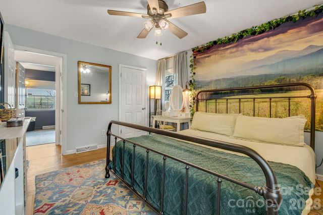37 Duck Drive, Mars Hill, NC 28754