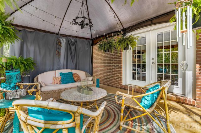 37 Duck Drive, Mars Hill, NC 28754
