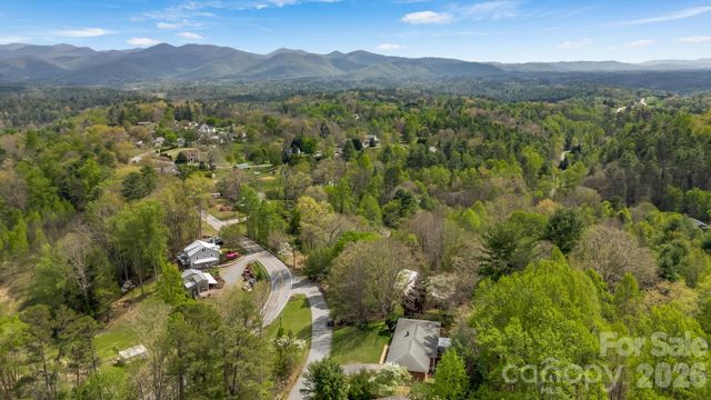 37 Duck Drive, Mars Hill, NC 28754