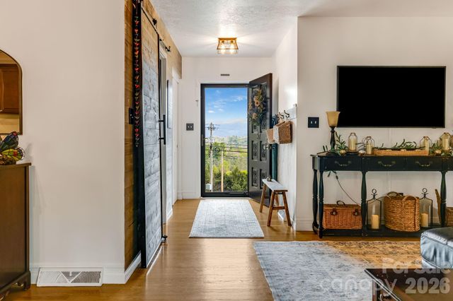 37 Duck Drive, Mars Hill, NC 28754
