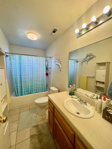 16861 Karen Road, Madera, CA 93636