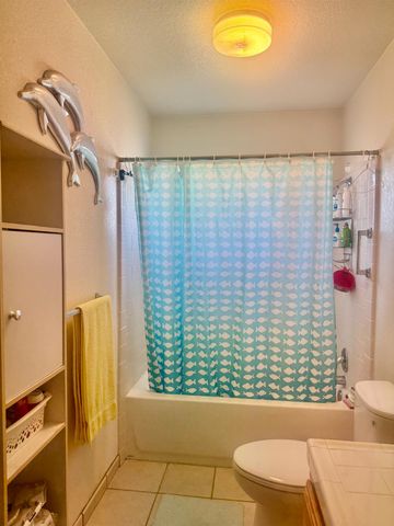 16861 Karen Road, Madera, CA 93636