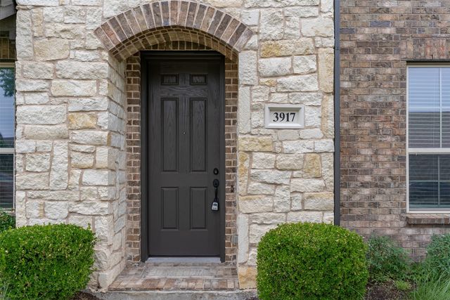 3917 Crown Avenue, Mckinney, TX 75070