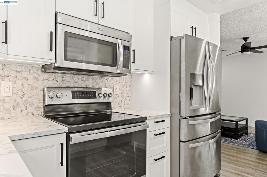 Image 10 of property listing at 3724 Greenhills Ave, Castro Valley, CA 94546