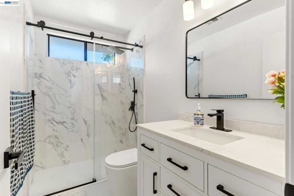 Image 32 of property listing at 3724 Greenhills Ave, Castro Valley, CA 94546