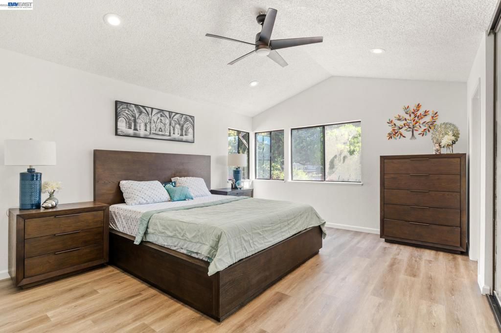 Image 33 of property listing at 3724 Greenhills Ave, Castro Valley, CA 94546