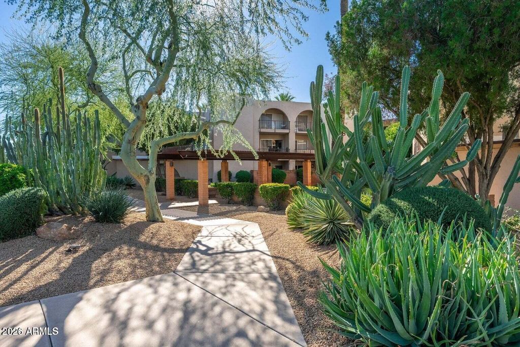 4727 E LAFAYETTE Boulevard 103, Phoenix, AZ 85018