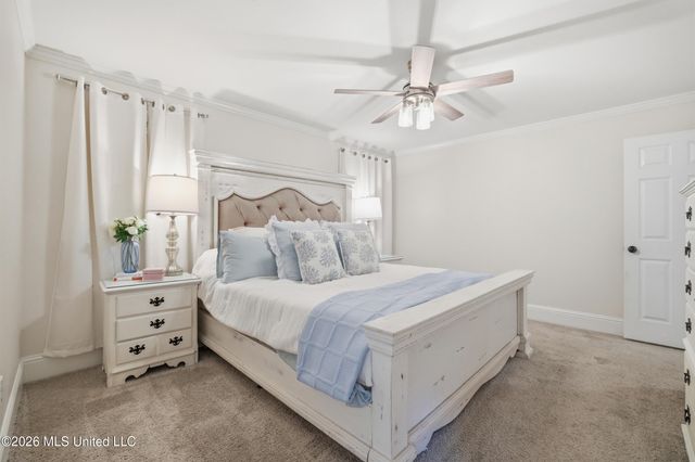 917 Handsboro Place, Gulfport, MS 39507