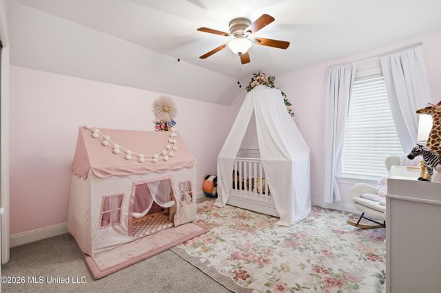 917 Handsboro Place, Gulfport, MS 39507