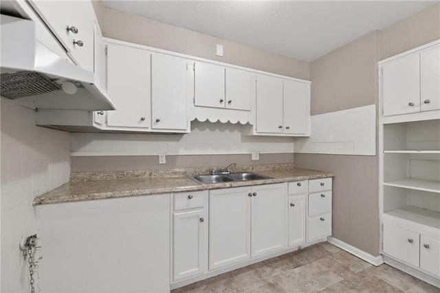 7402 E 109th Street, Kansas City, MO 64134