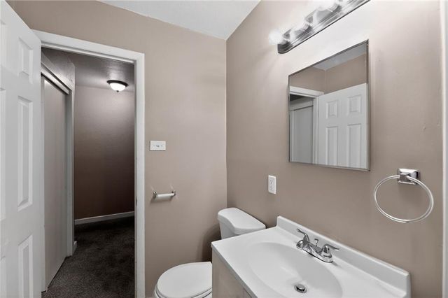 7402 E 109th Street, Kansas City, MO 64134