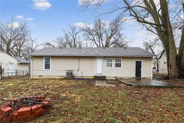 7402 E 109th Street, Kansas City, MO 64134