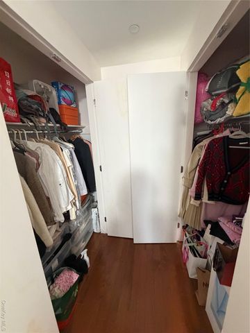 13646 41st Avenue 2E, Flushing, NY 11355