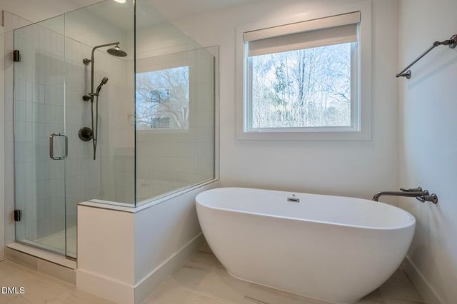 431 Wyndham Drive, Chapel Hill, NC 27516