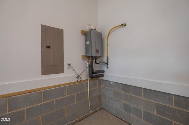 431 Wyndham Drive, Chapel Hill, NC 27516