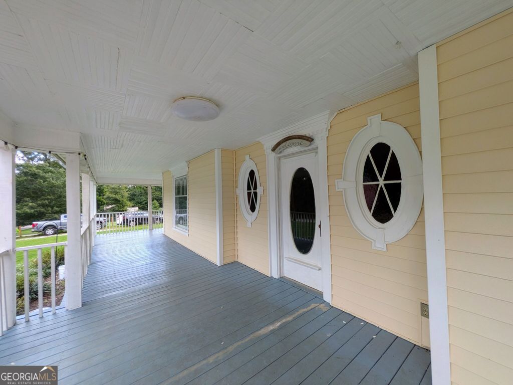 231 Bowers Street, Royston, GA 30662 — photo 4