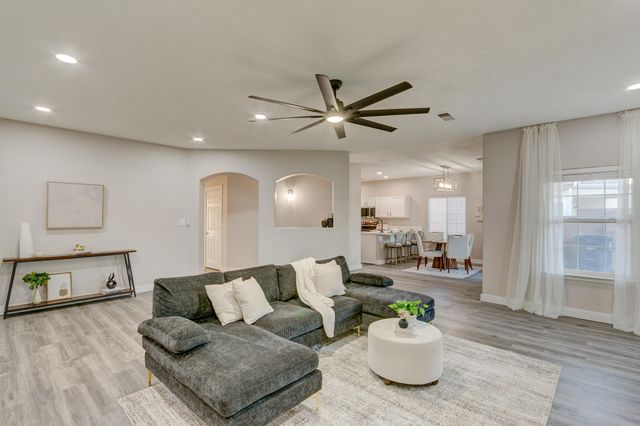 10416 Toscana Street NW, Albuquerque, NM 87114