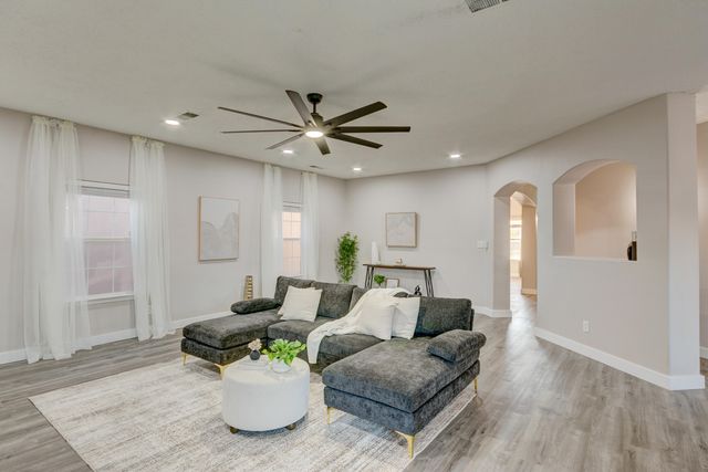 10416 Toscana Street NW, Albuquerque, NM 87114