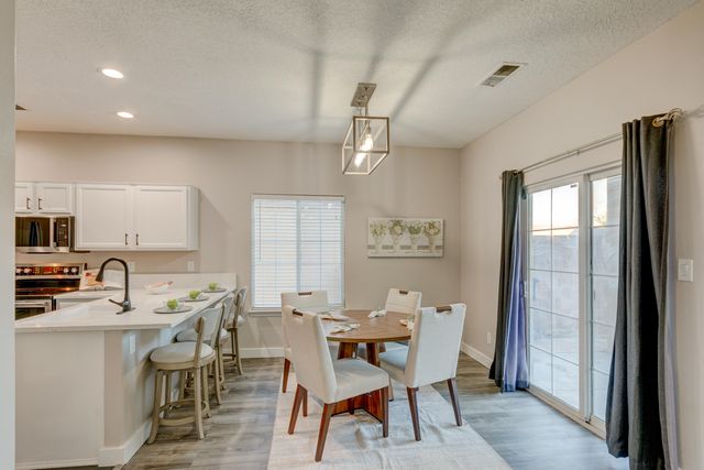 10416 Toscana Street NW, Albuquerque, NM 87114