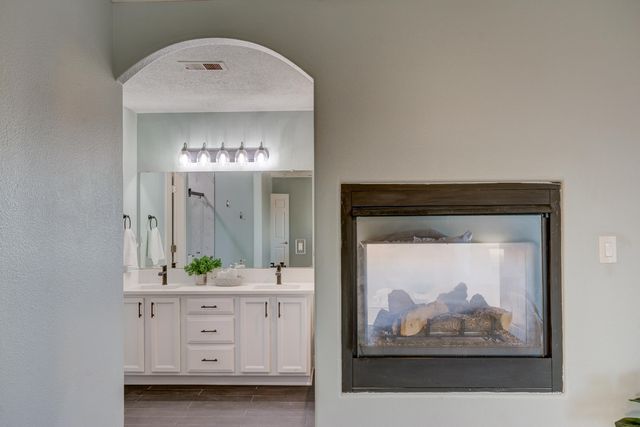 10416 Toscana Street NW, Albuquerque, NM 87114