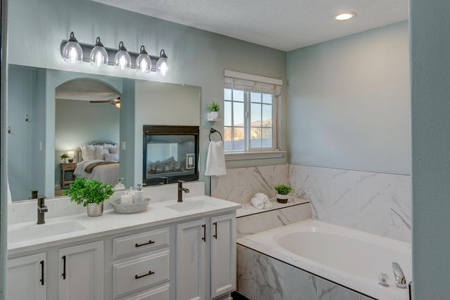 10416 Toscana Street NW, Albuquerque, NM 87114