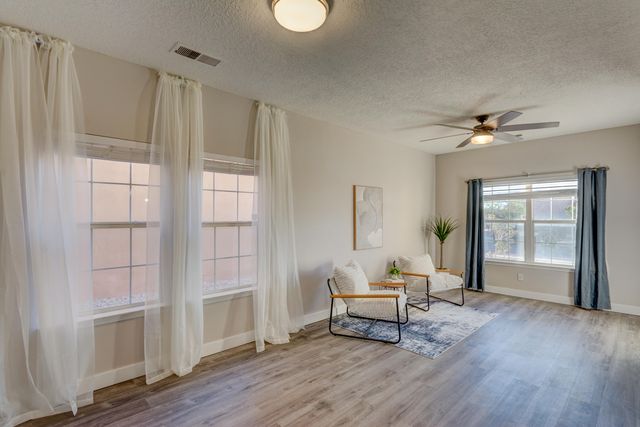 10416 Toscana Street NW, Albuquerque, NM 87114