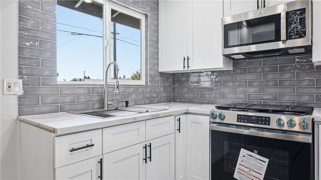 555 W Morgan, Rialto, CA 92376