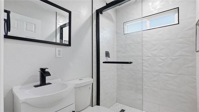 555 W Morgan, Rialto, CA 92376