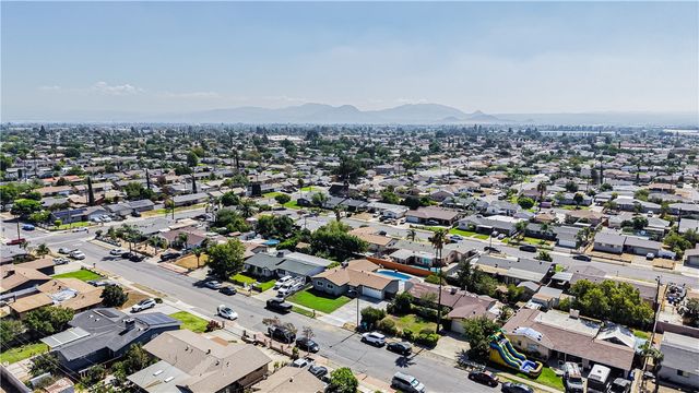 555 W Morgan, Rialto, CA 92376