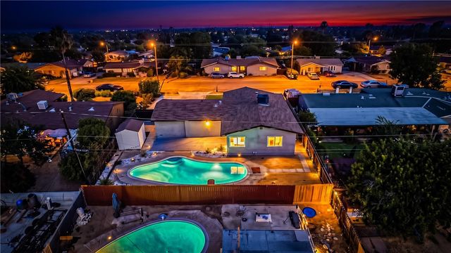 555 W Morgan, Rialto, CA 92376