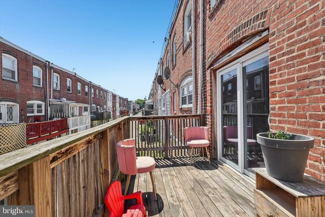7046 CLOVER LN, Upper Darby, PA 19082