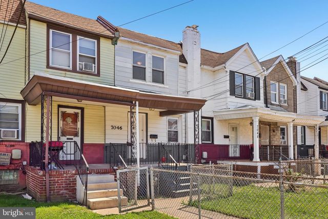 7046 CLOVER LN, Upper Darby, PA 19082