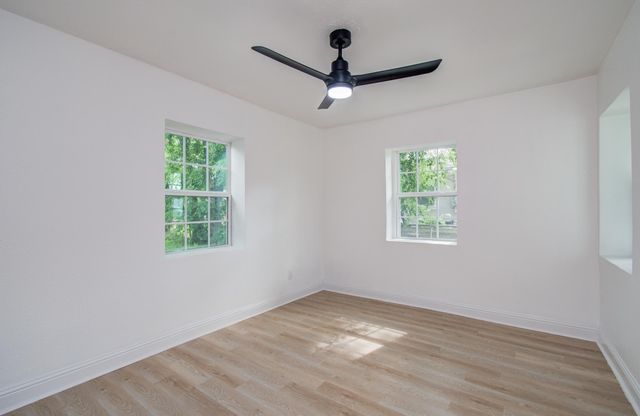 10309 Wiggins Street, Houston, TX 77029
