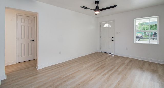 10309 Wiggins Street, Houston, TX 77029