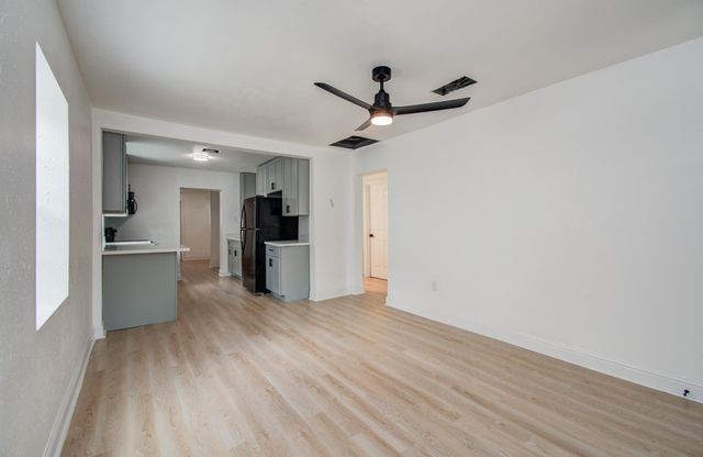 10309 Wiggins Street, Houston, TX 77029