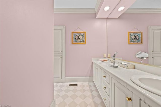 881 Handy Road, Denton, NC 27239
