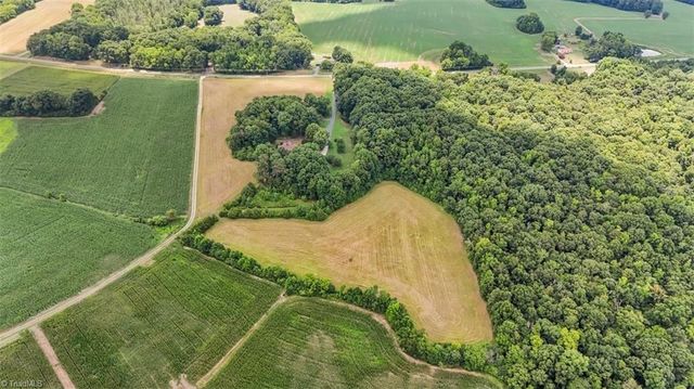 881 Handy Road, Denton, NC 27239