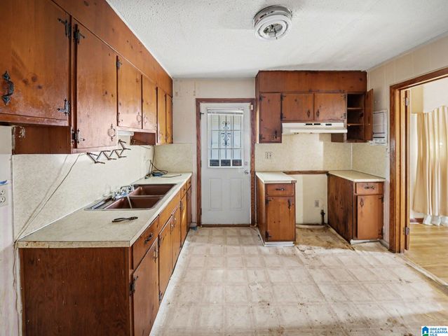 3664 43RD AVENUE N, Birmingham, AL 35207