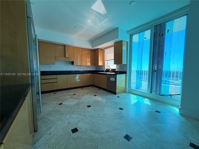 789 Crandon Blvd 1106, Key Biscayne, FL 33149