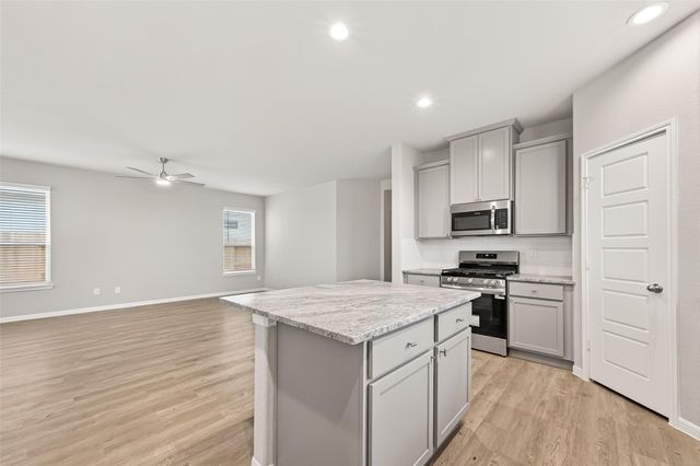 533 Stone Placa Trail, Brookshire, TX 77423