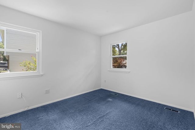 140 PENNSYLVANIA AVE, Pasadena, MD 21122