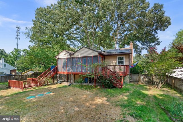 140 PENNSYLVANIA AVE, Pasadena, MD 21122