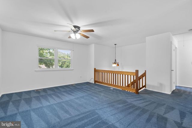 140 PENNSYLVANIA AVE, Pasadena, MD 21122
