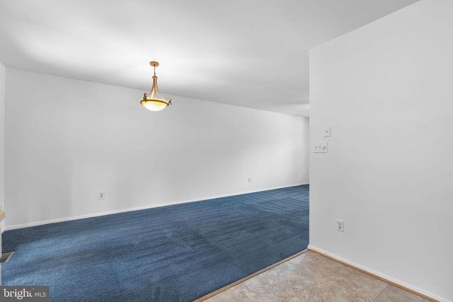140 PENNSYLVANIA AVE, Pasadena, MD 21122